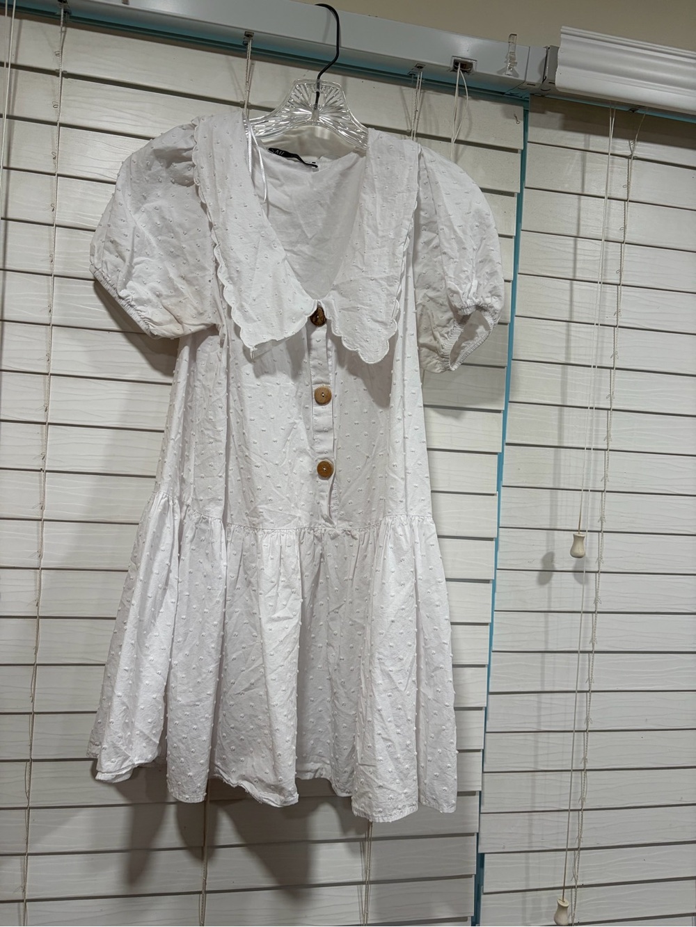 Zara White Eyelet Button-Front Dress with Puff Sleeves